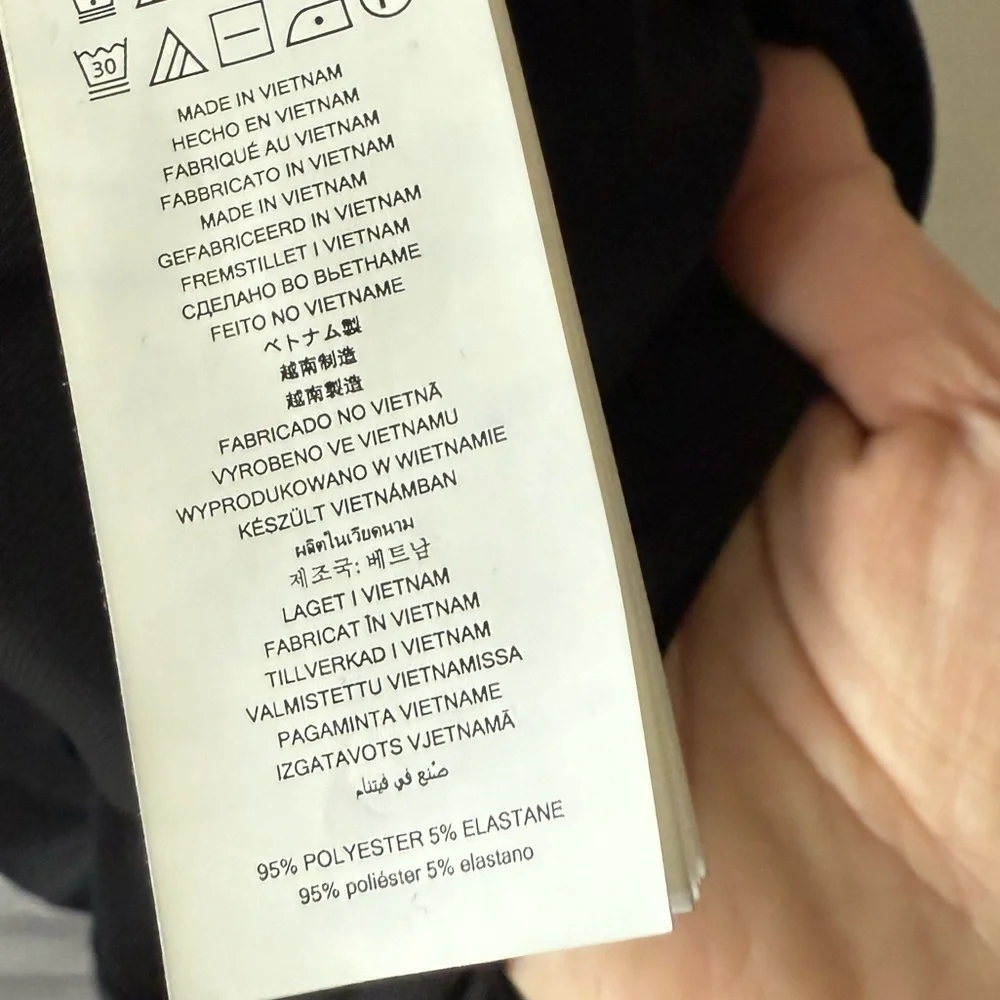 Michael Kors|Black faux Wrap Dress with White Trim,NWT in size medium•••Classic - Picture 8 of 12